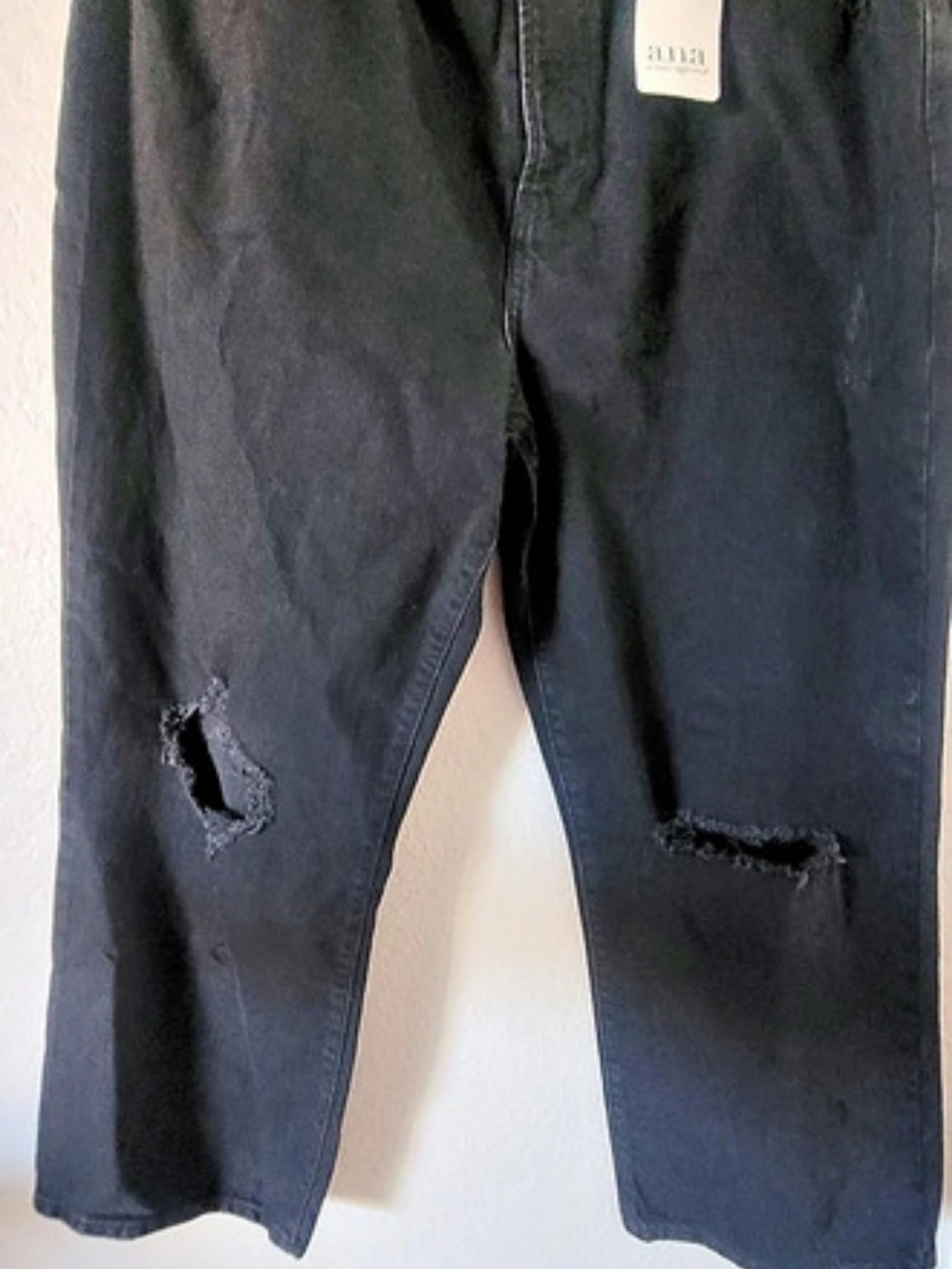 ana Straight Leg Distressed Jeans in Black Size 16W